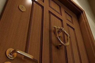 Отличие дверей из магазинов и дверей под заказ.