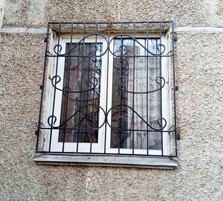 Решетка на окно — Акционная модель от 09.04.19